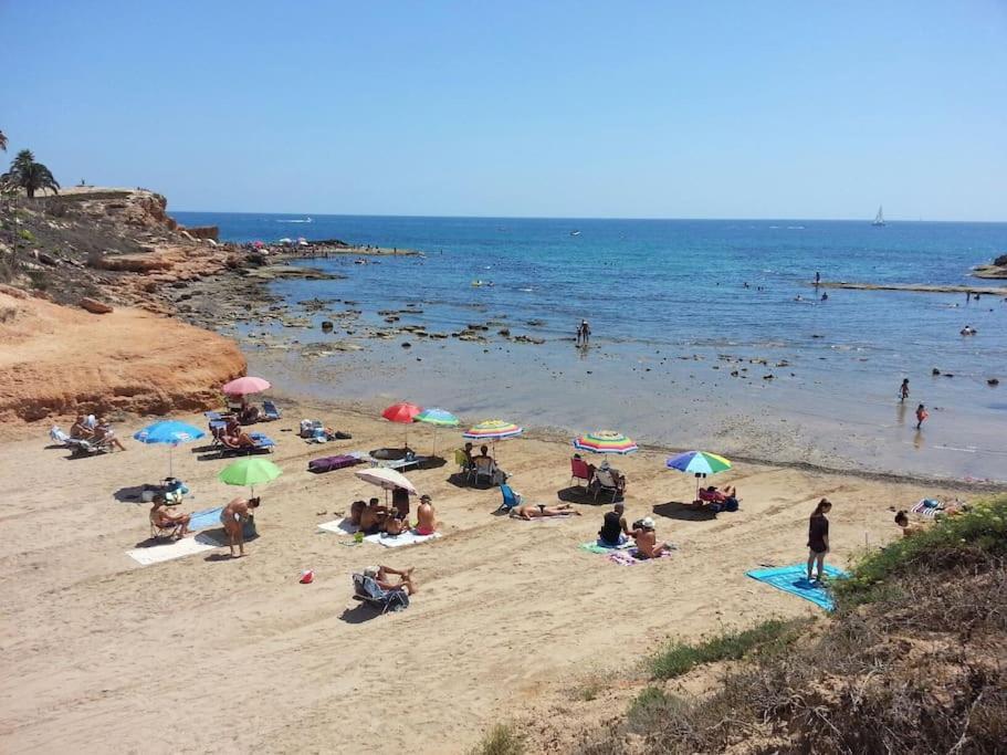 Estudio En Torrevieja A 700 M Del Mar Luaran gambar